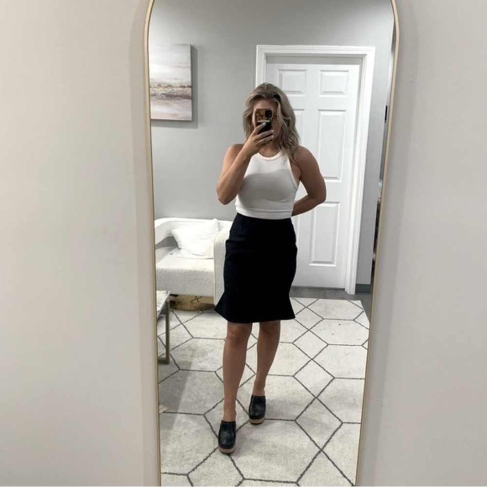 ✅ Roland Mouret Pencil Skirt Knee Length Flare Peplum Hem in Black